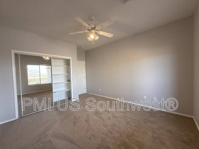 Building Photo - 2917 Desert Vista Dr