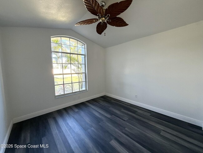 Building Photo - 2924 Pebble Creek St