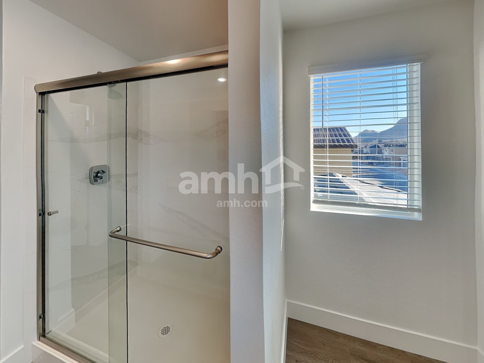 Building Photo - 8935 Dwarf Chin Ave