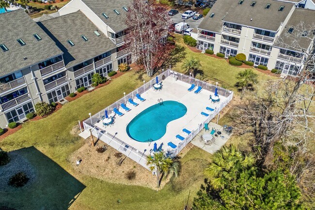 Building Photo - Seasonal Rental Available 9/10/25-3/31/26
