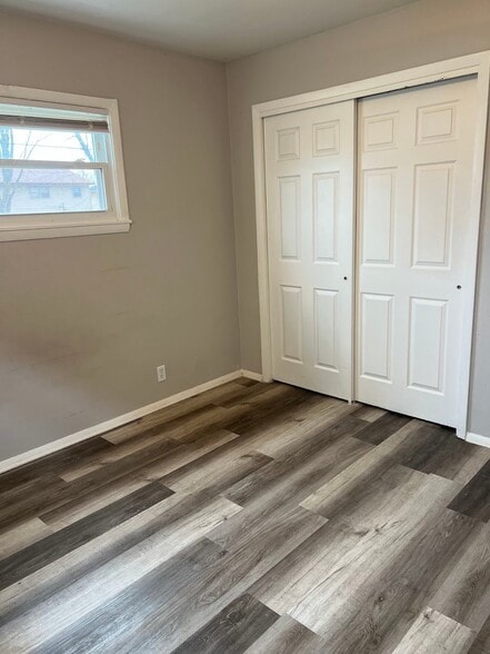 Building Photo - 6046 N 61st St