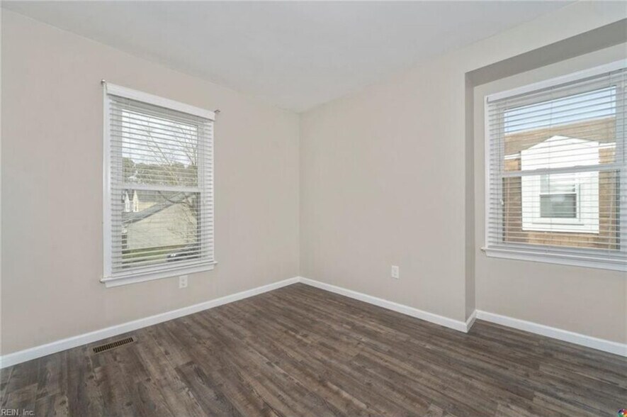 Building Photo - 418 Lake Havasu Dr