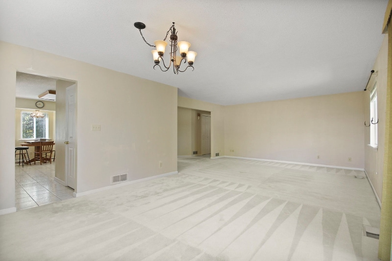 Building Photo - 711 E Brick St