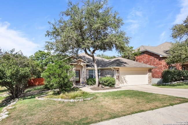 Building Photo - 10903 Wilson Oaks Dr