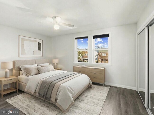 Building Photo - 5105 New Hampshire Ave NW