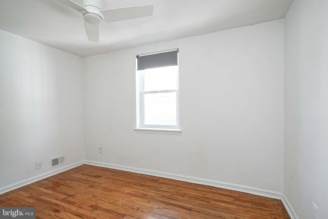 Building Photo - 1208 Webster St