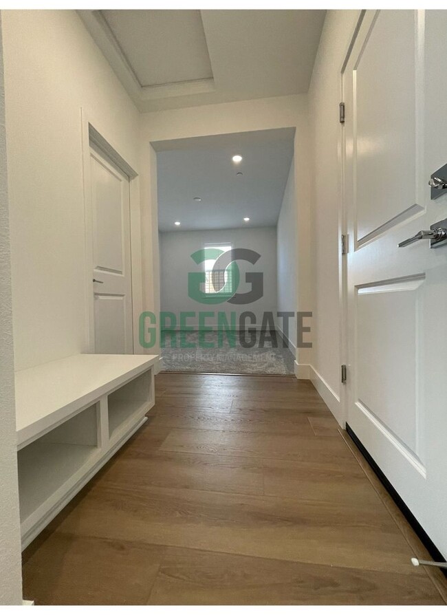 Building Photo - New Build in Tracy Hills!! 4 Bedroom 2.5 Bath AVAILABLE NOW!!