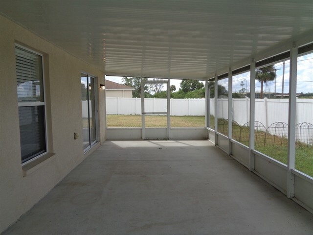 Building Photo - 8115 Canterbury Lake Blvd