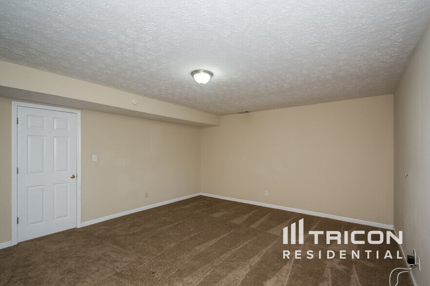 Building Photo - 1278 Lynx Ct