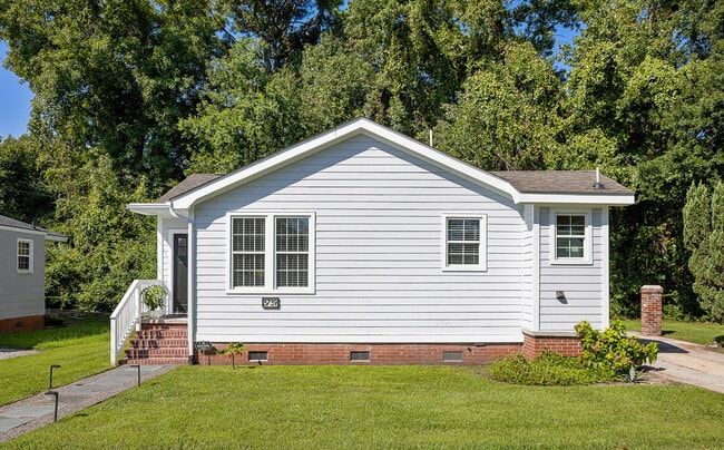 Building Photo - 3739 Tim St