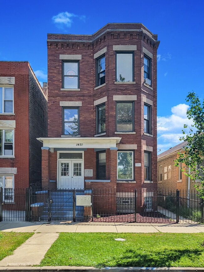 Building Photo - 1451 N Monticello Ave