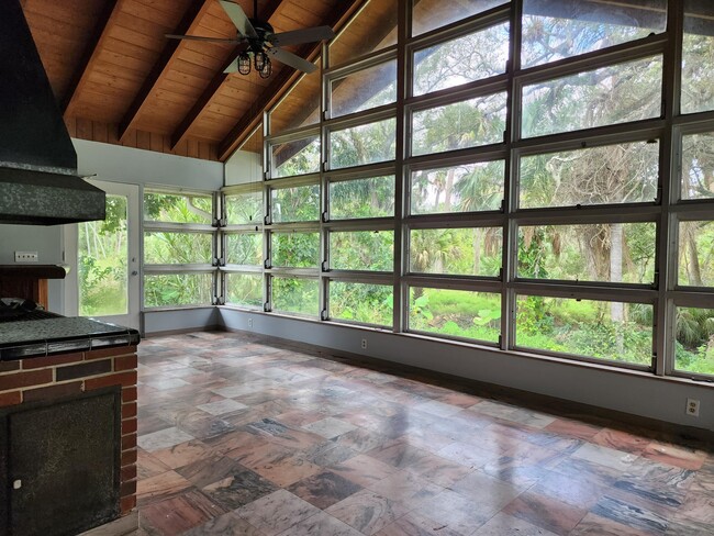 Building Photo - 4910 Ralls Dr