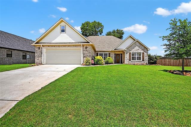 Building Photo - 38 Lone Oak Blvd
