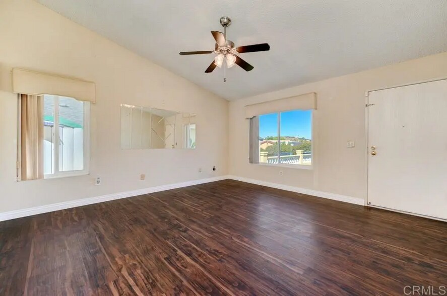 Building Photo - 6435 Bullock Dr
