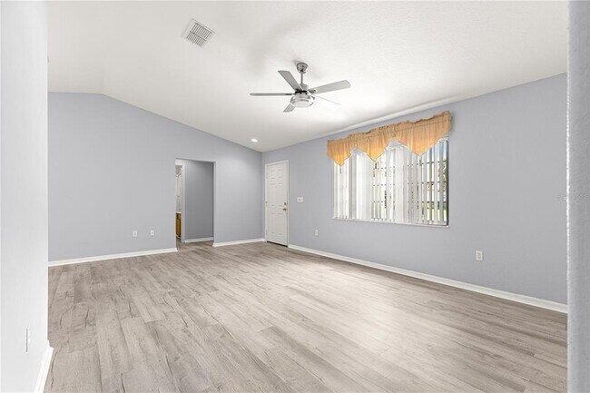 Building Photo - 9891 SE 138th Loop