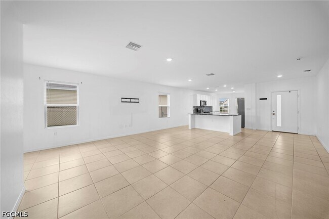 Building Photo - 10464 Canal Brook Ln
