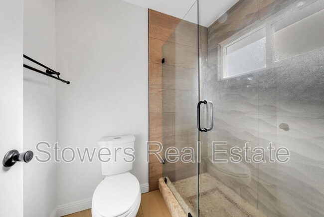 Building Photo - 40232 San Sebastian Pl