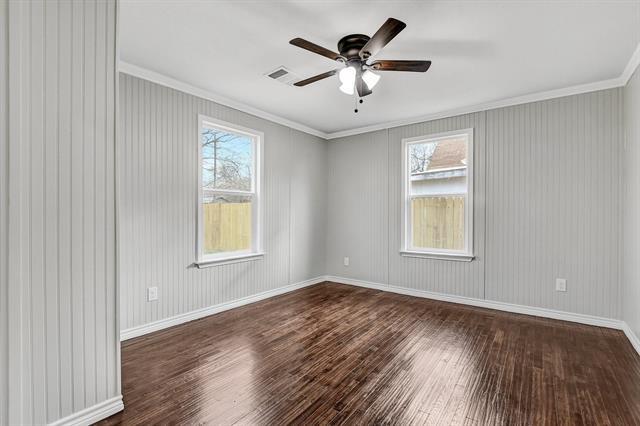 Building Photo - 513 E Washington St