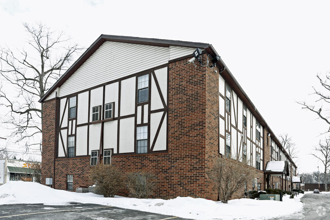 Building Photo - Laskey Arms