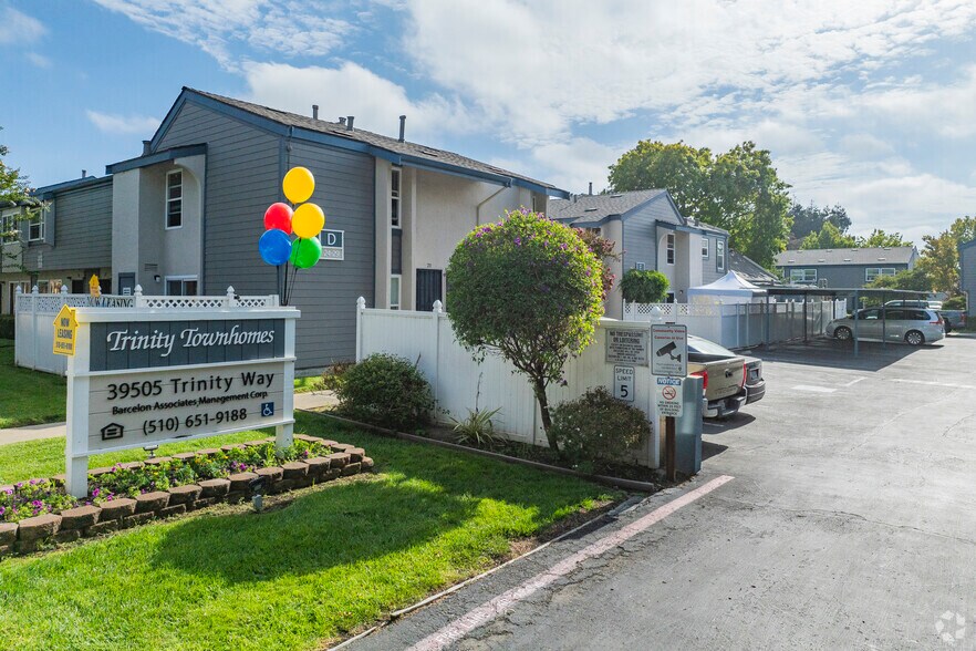 Alternate Exterior - Trinity Townhomes