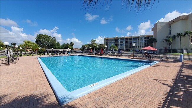 Building Photo - 801 Three Islands Boulevard