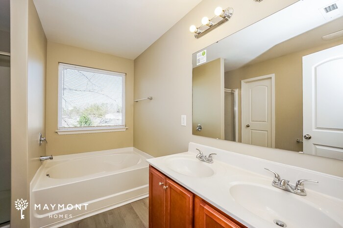 Building Photo - 1207 Salvadore Ct