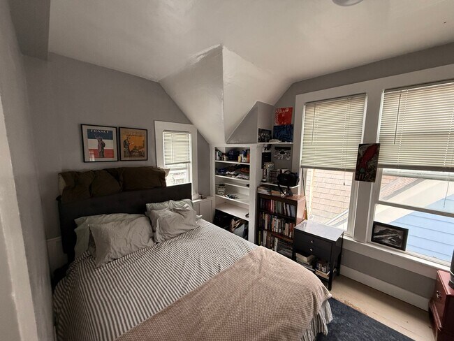 Building Photo - 1523/1525 Grant St