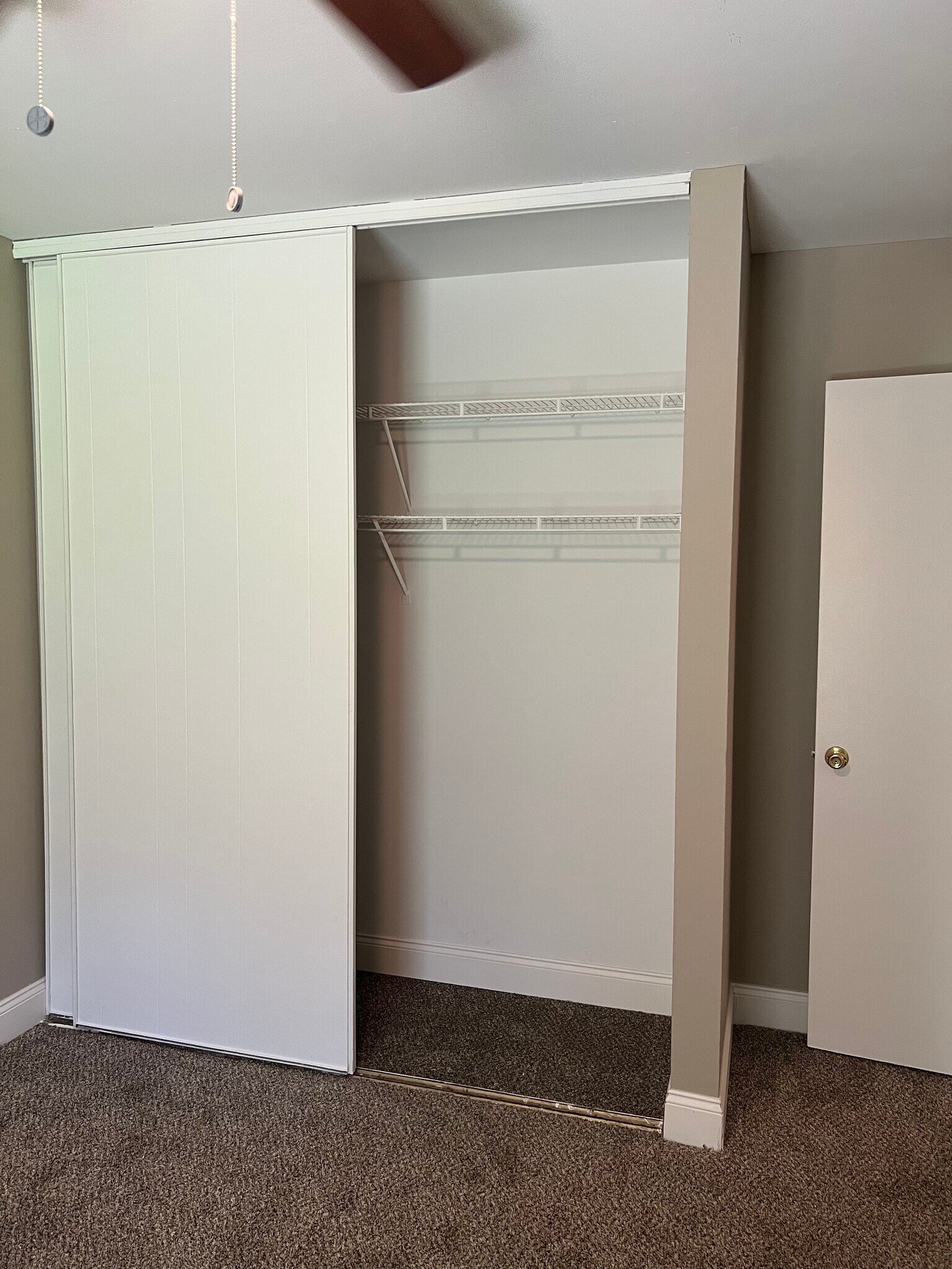 Closet - 900 Mountain Creek Rd