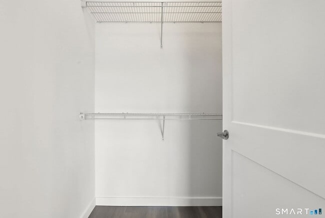 Building Photo - 71 Connecticut Ave