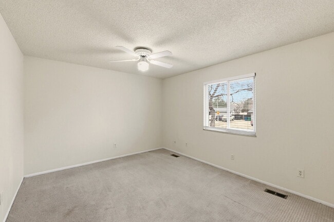 Building Photo - Split Level Home Features 4BD/2BA, Large Backyard and Deck. Newly Renovated Kitchen!  Convenient ...