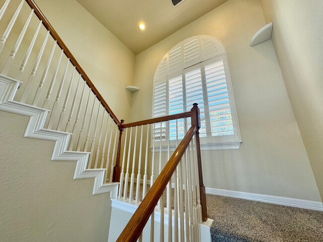 Building Photo - *COMING SOON* Luxurious 2-Story Home in Gated Stone Oak Community – Pool & Lawn Care Included