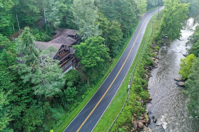 Building Photo - 7022 Aska Rd