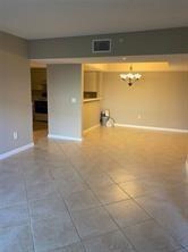 Building Photo - 10115 W Atlantic Blvd