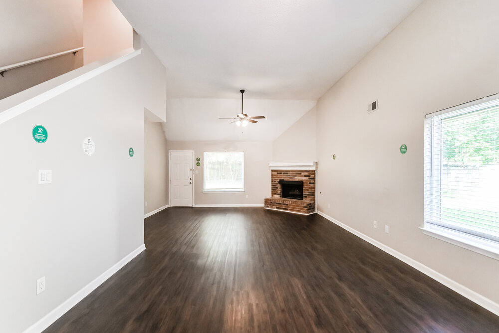 Building Photo - 277 Gaslight Cove