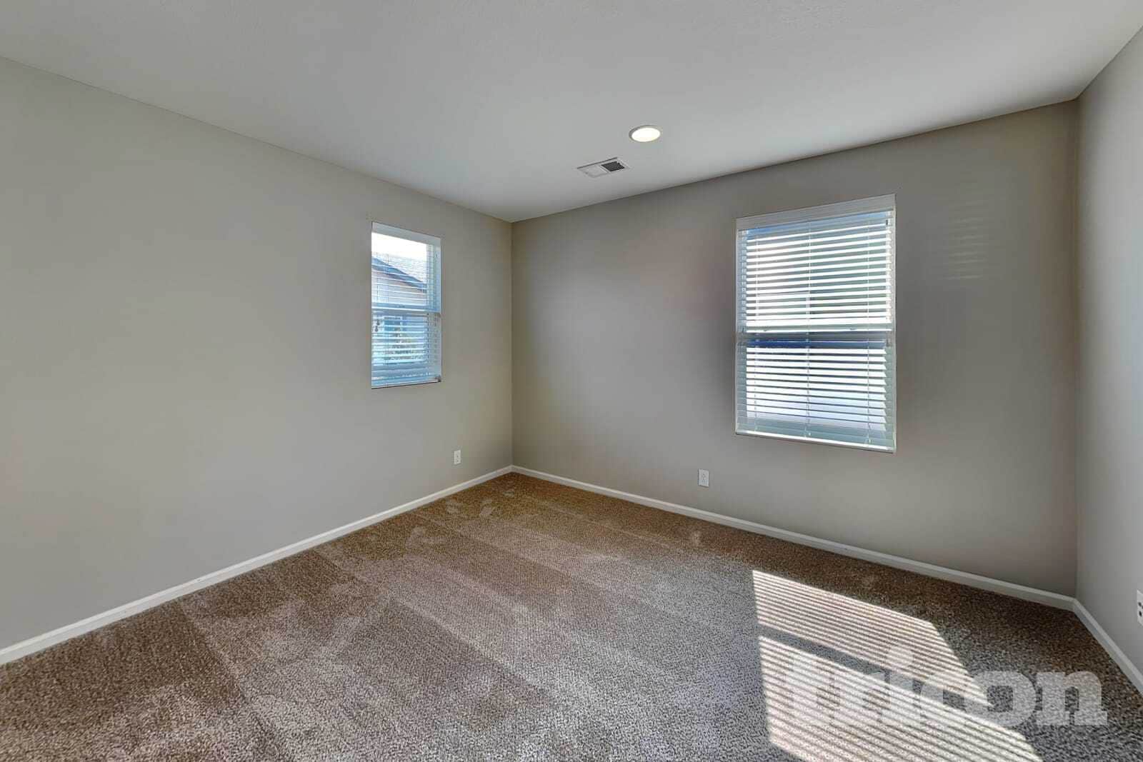 Building Photo - 2172 Willow Ct