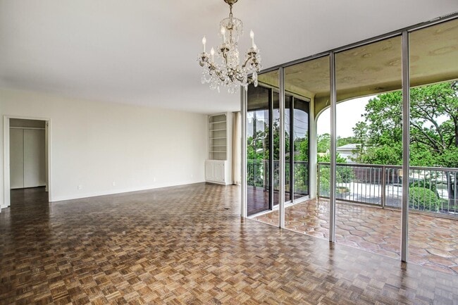 Building Photo - 3711 San Felipe St