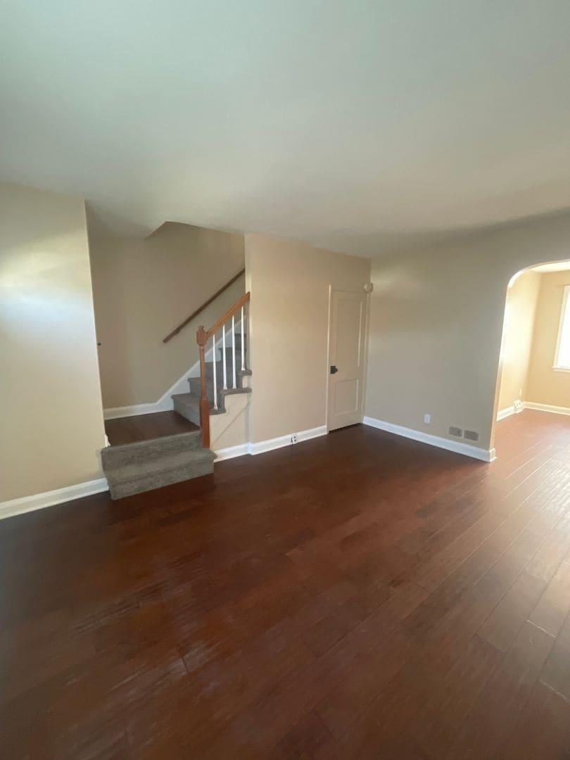 Building Photo - 551 Welbrook Rd