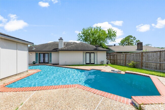 Building Photo - 11718 Scottsdale Dr