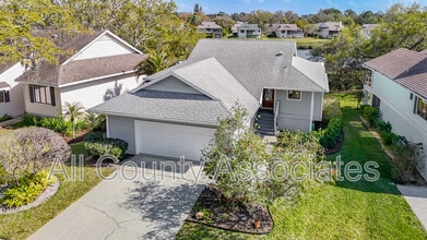 Building Photo - 1007 S Pointe Alexis Dr