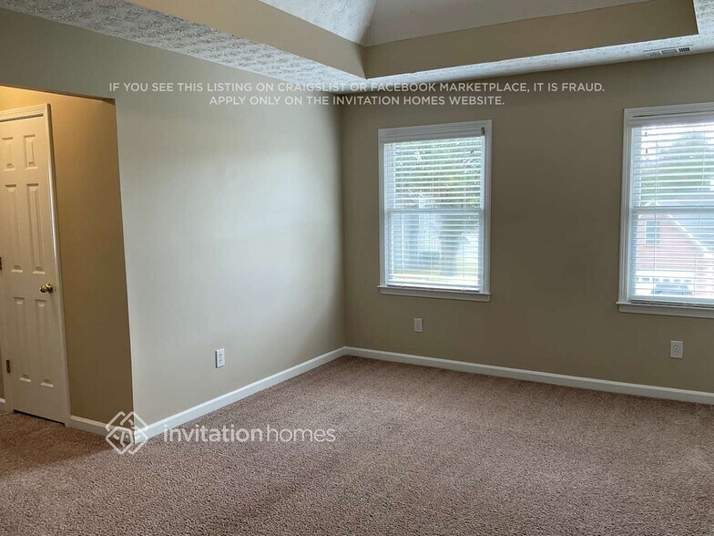 Building Photo - 640 Johns Landing Way