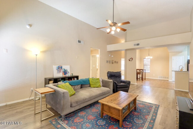 Building Photo - 14241 Smokey Point Dr