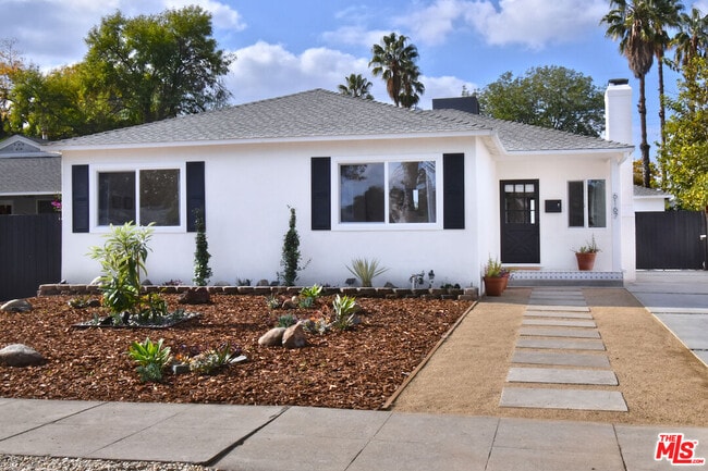 Building Photo - 6167 Costello Ave