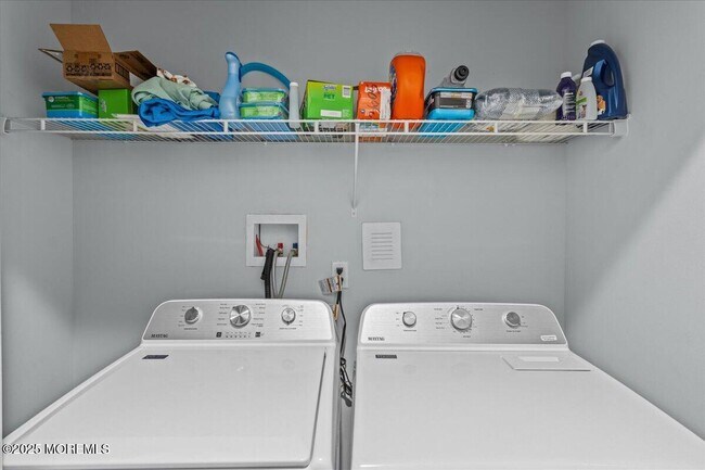 Building Photo - 1613 Ocean Ave