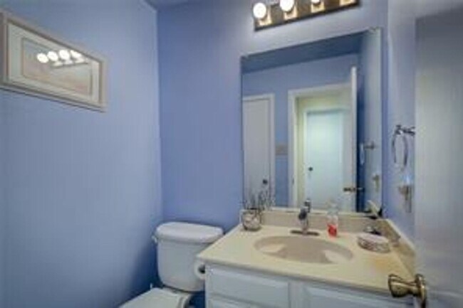 Building Photo - Quiet Rowlett Gem with High Ceilings & Private Backyard