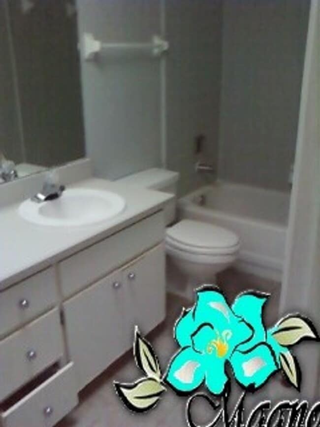 Building Photo - Dr. Phillips 4 Bedroom 2 Bathroom,