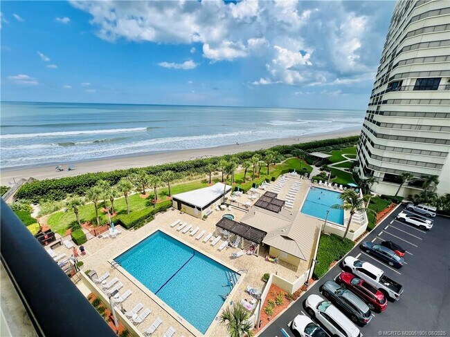 Building Photo - 9500 S Ocean Dr