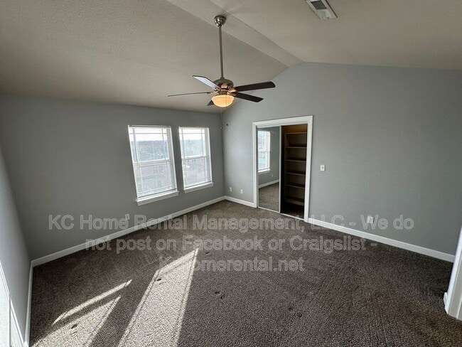 Building Photo - 10547 Kane Dr