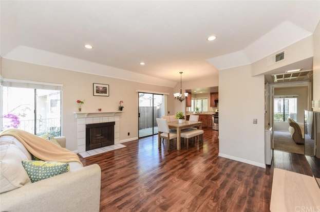 Building Photo - 22757 Lakeway Dr