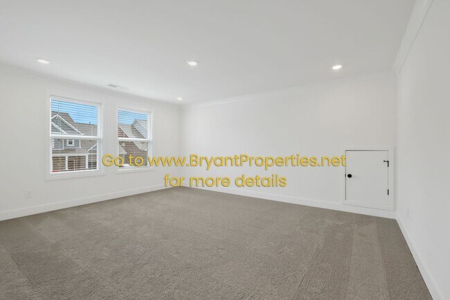 Building Photo - Gallatin - New 4-Bedrooms, 2.5 Baths