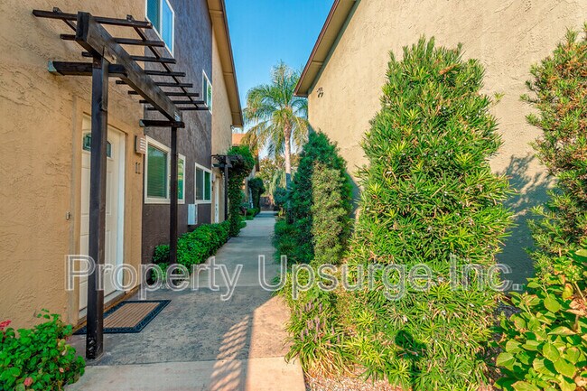 Building Photo - 3220 C St